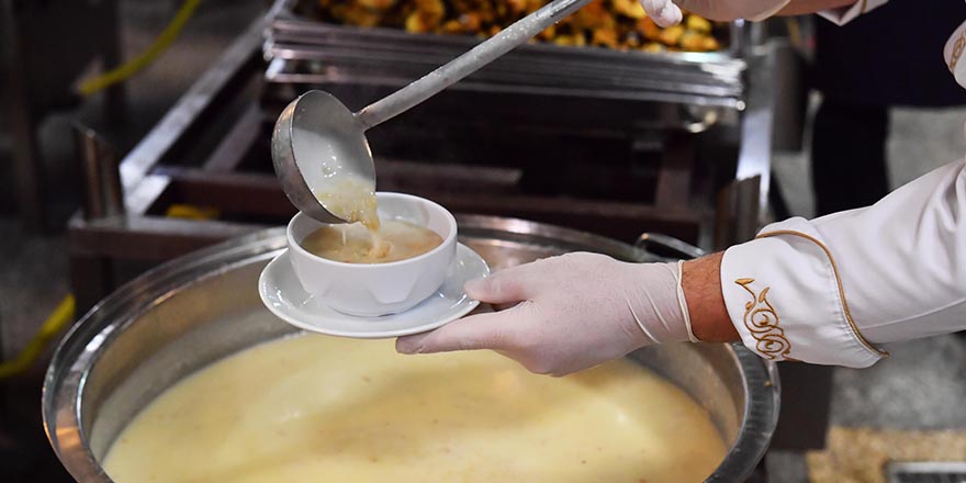 Soğuk Havalarda Çorba Dağıtımı Yaptık